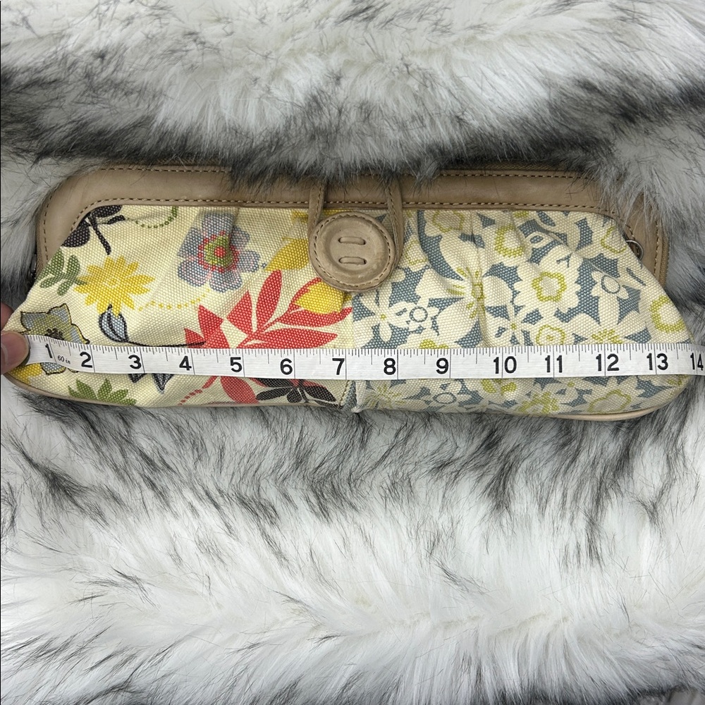 Fossil Elegant large Floral Patchwork Clutch/Wris… - image 4